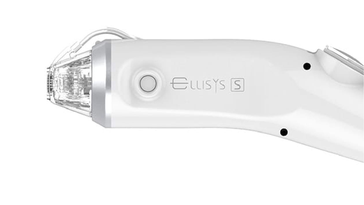 針挿入時になめらかなインパクトを伝える